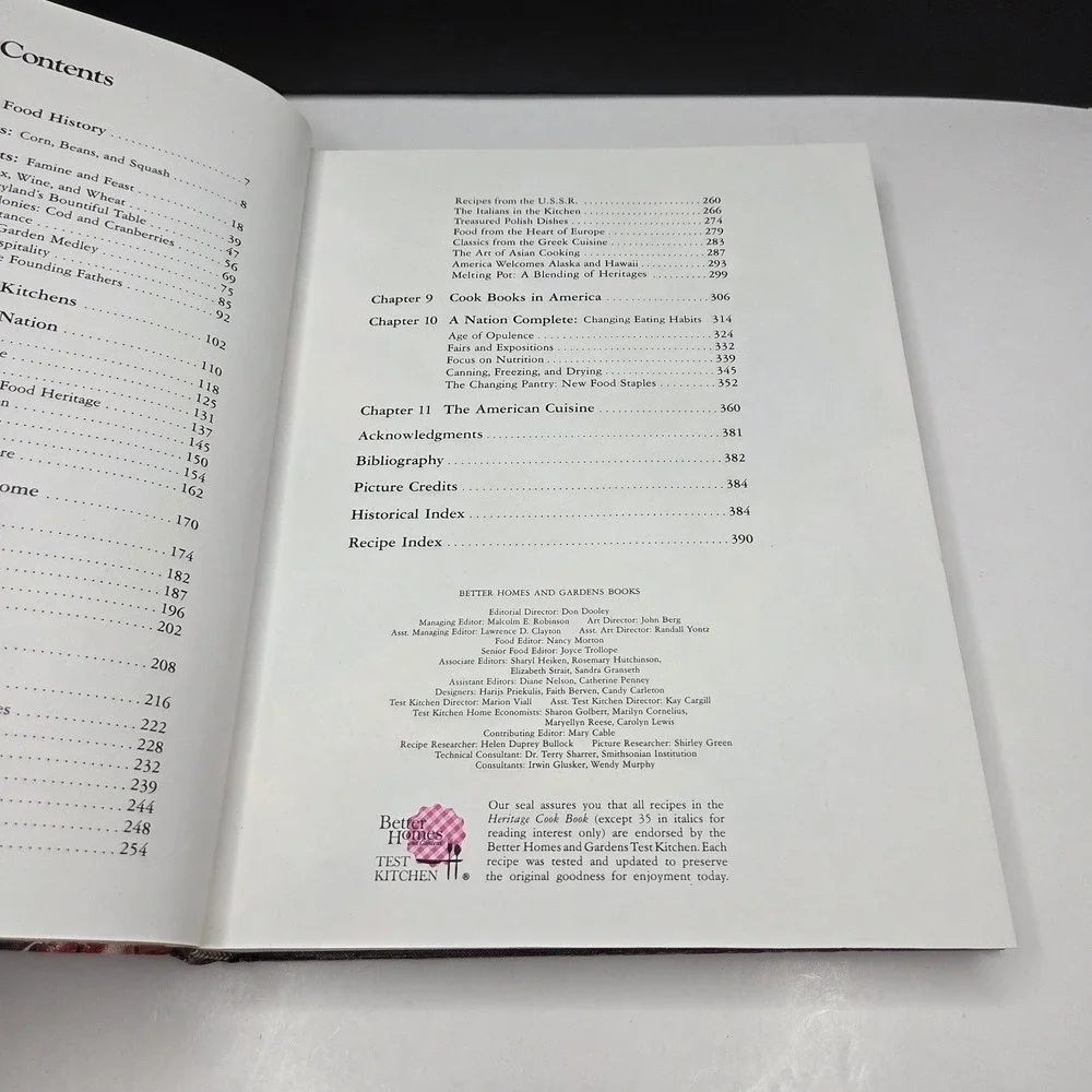 Better Homes and Gardens Heritage Cook Book 1975 1st Ed 8th Pr Vintage Hardcover
